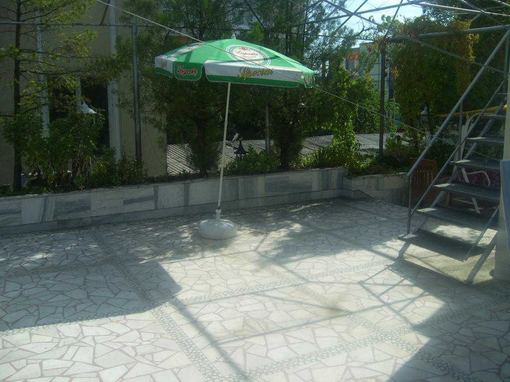 Family Hotel George Svilengrad Rum bild