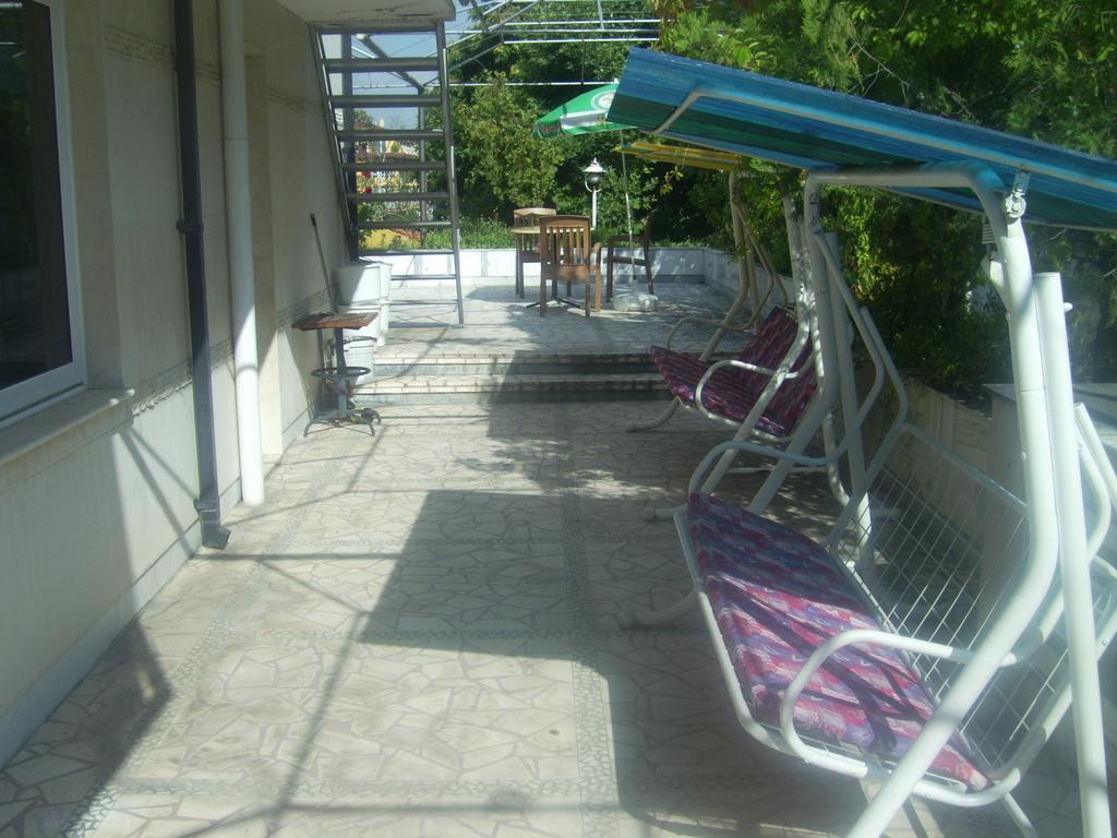 Family Hotel George Svilengrad Rum bild